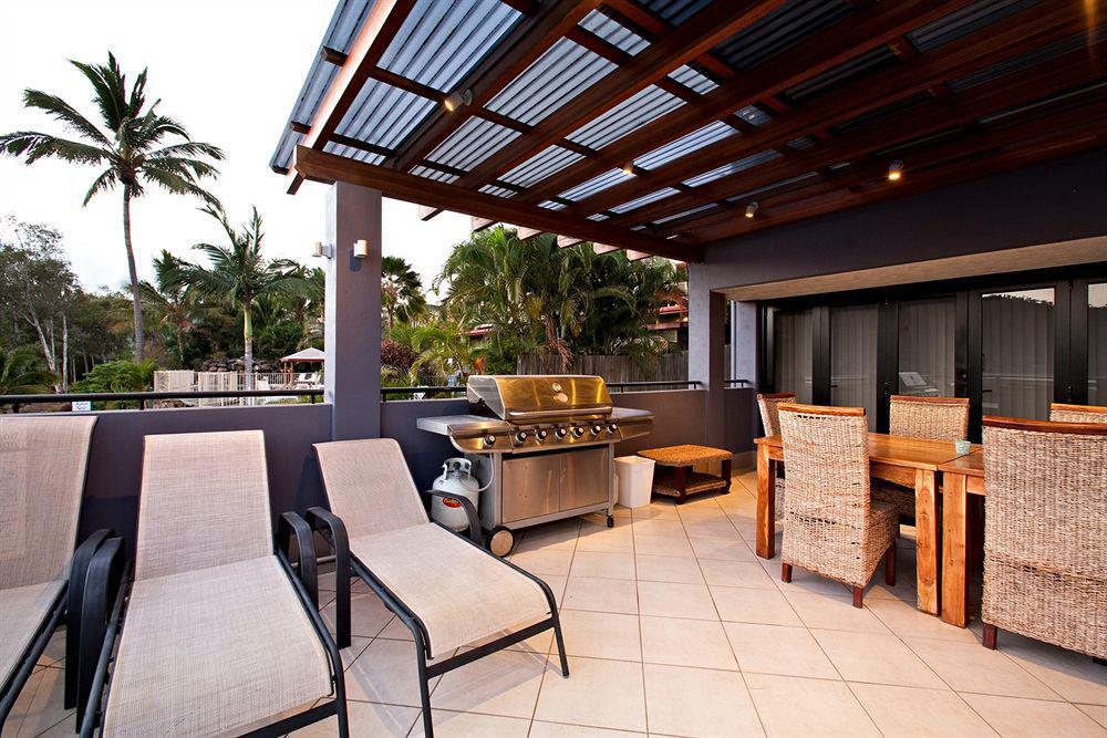 Aparthotel At Waterfront Whitsunday Retreat - Adults Only Airlie Beach Exteriér fotografie